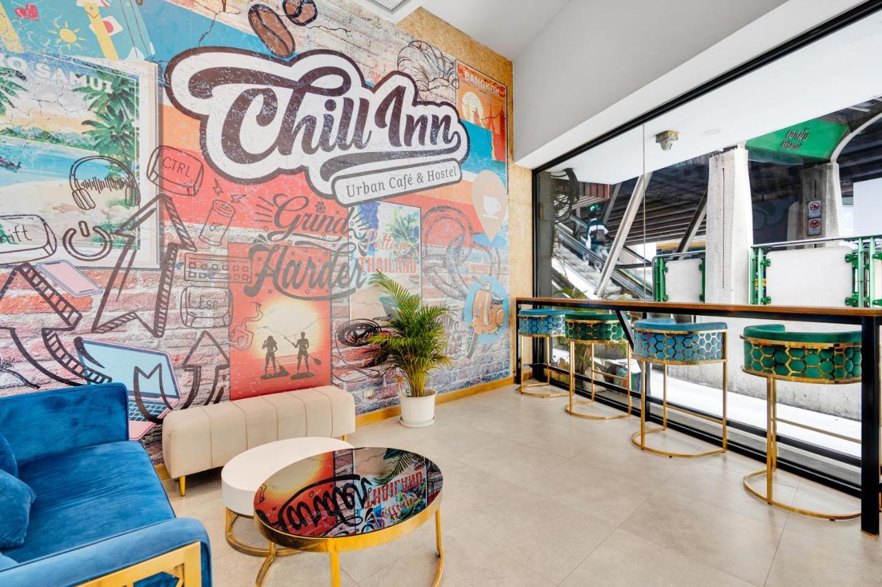 Chill Inn Bangkok Exteriör bild